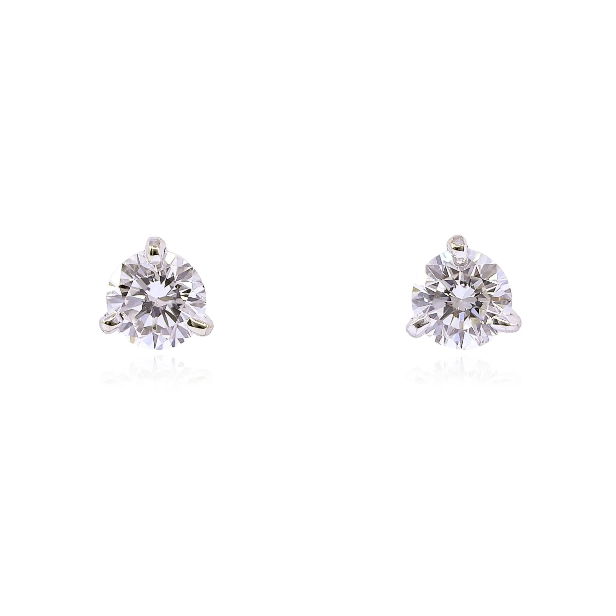 14K WHITE GOLD DIAMOND STUD EARRINGS - 0.50CTW