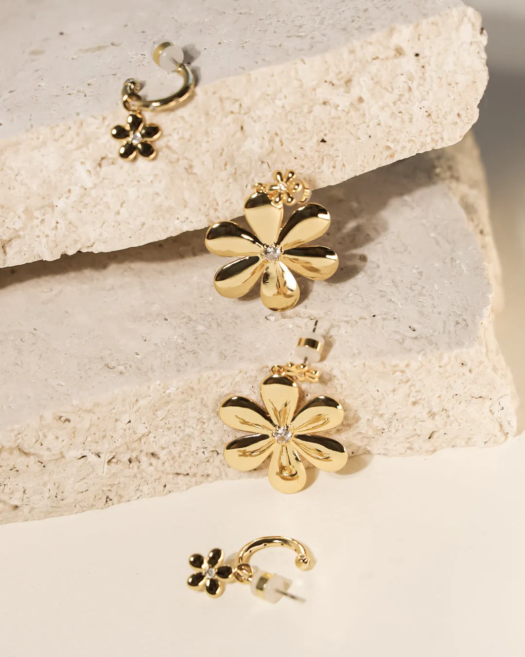 Diamonte Daisy Hoops- Gold