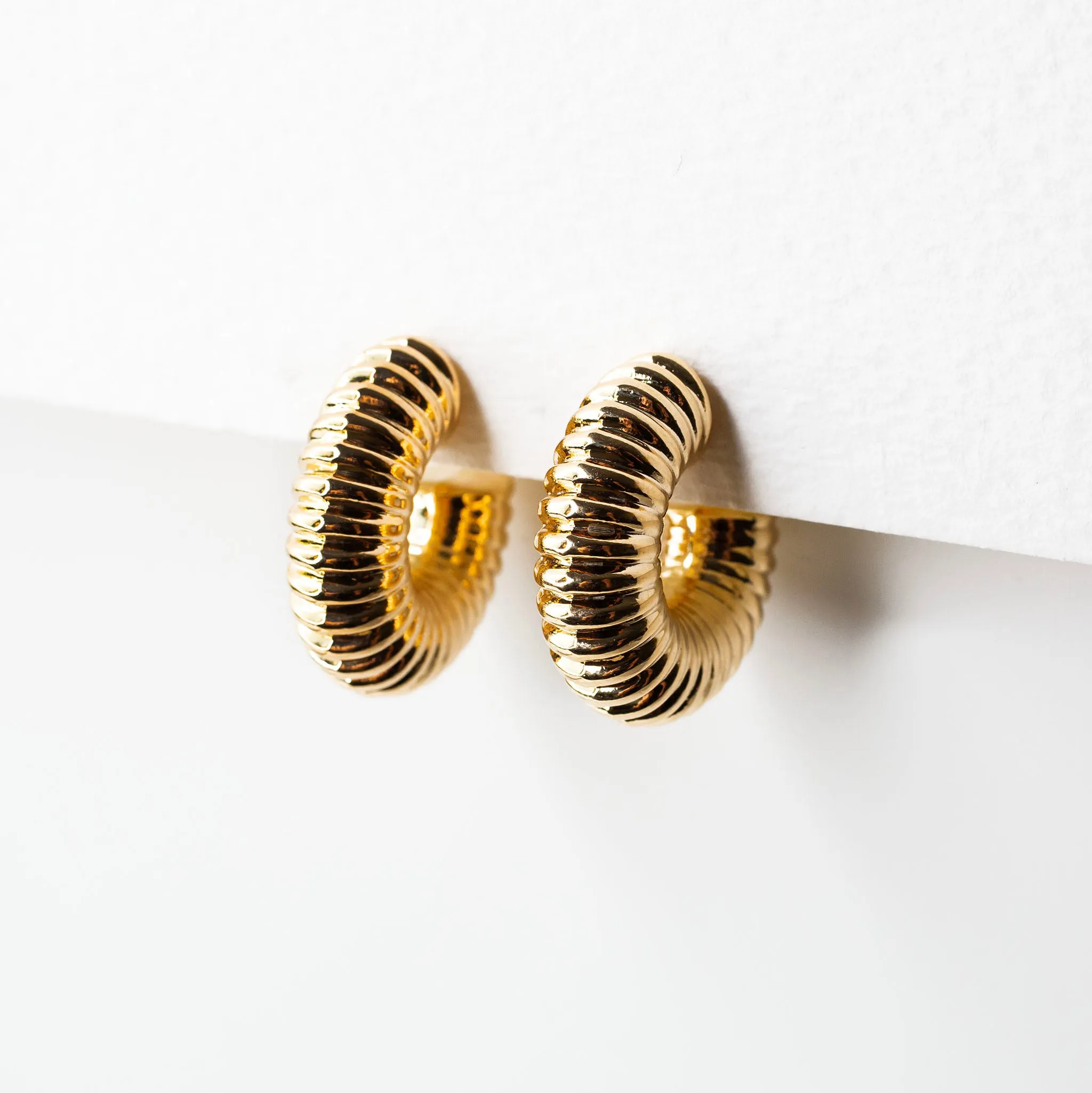 Dune Lightweight Embossed Mini Hoops