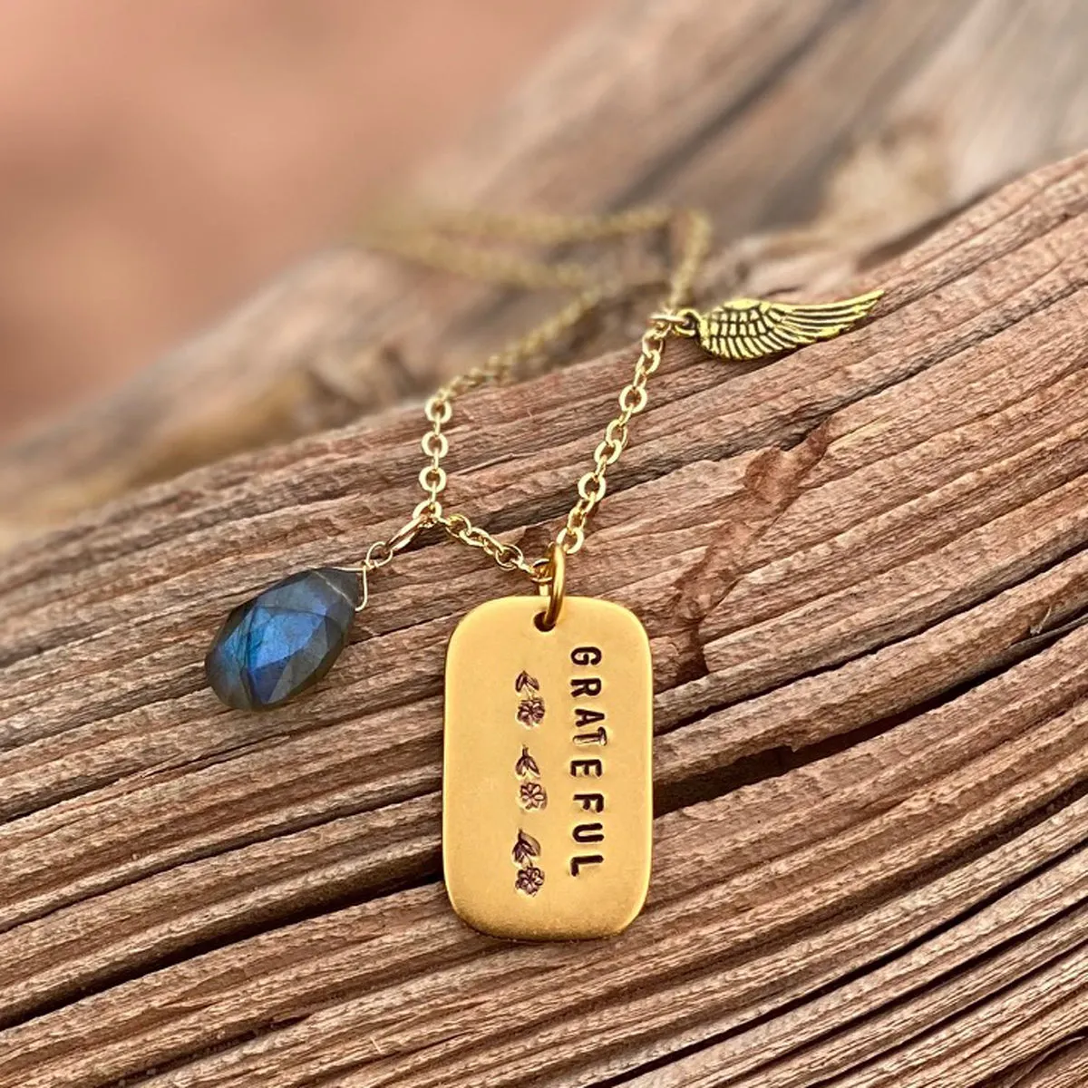 GRATEFUL Motivational Dog Tag Necklace with Labradorite Healing Gemstone