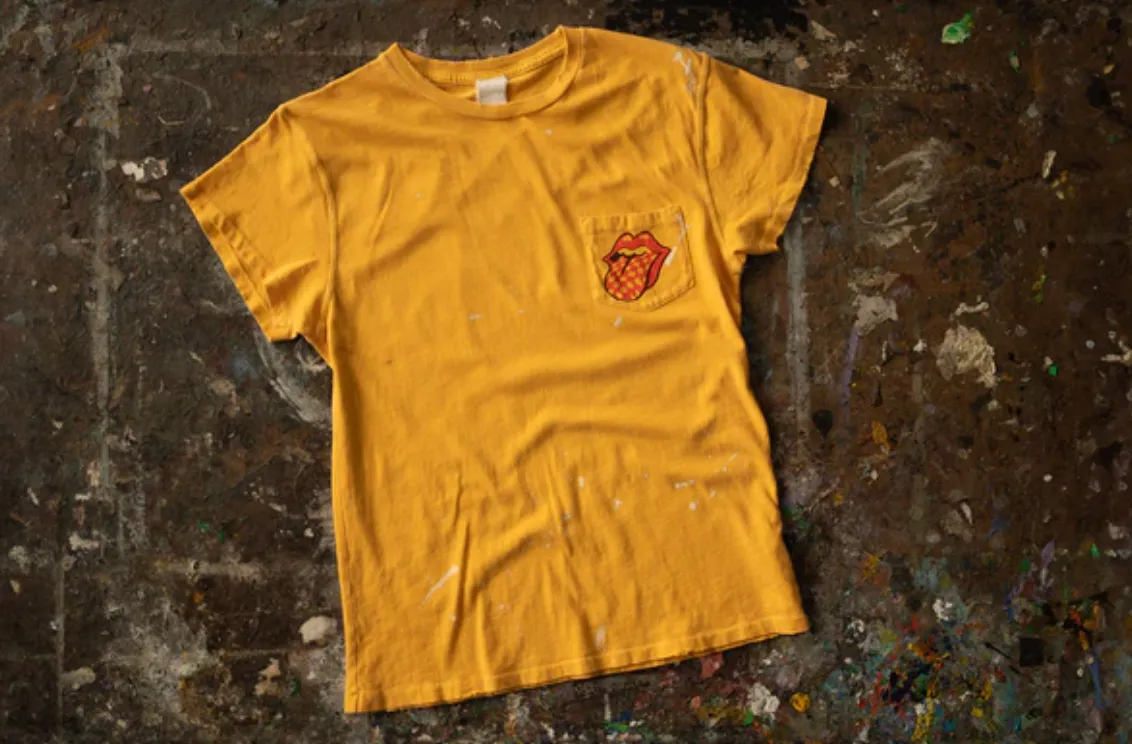 MADEWORN ROLLING STONES POCKET TEE GOLDENROD