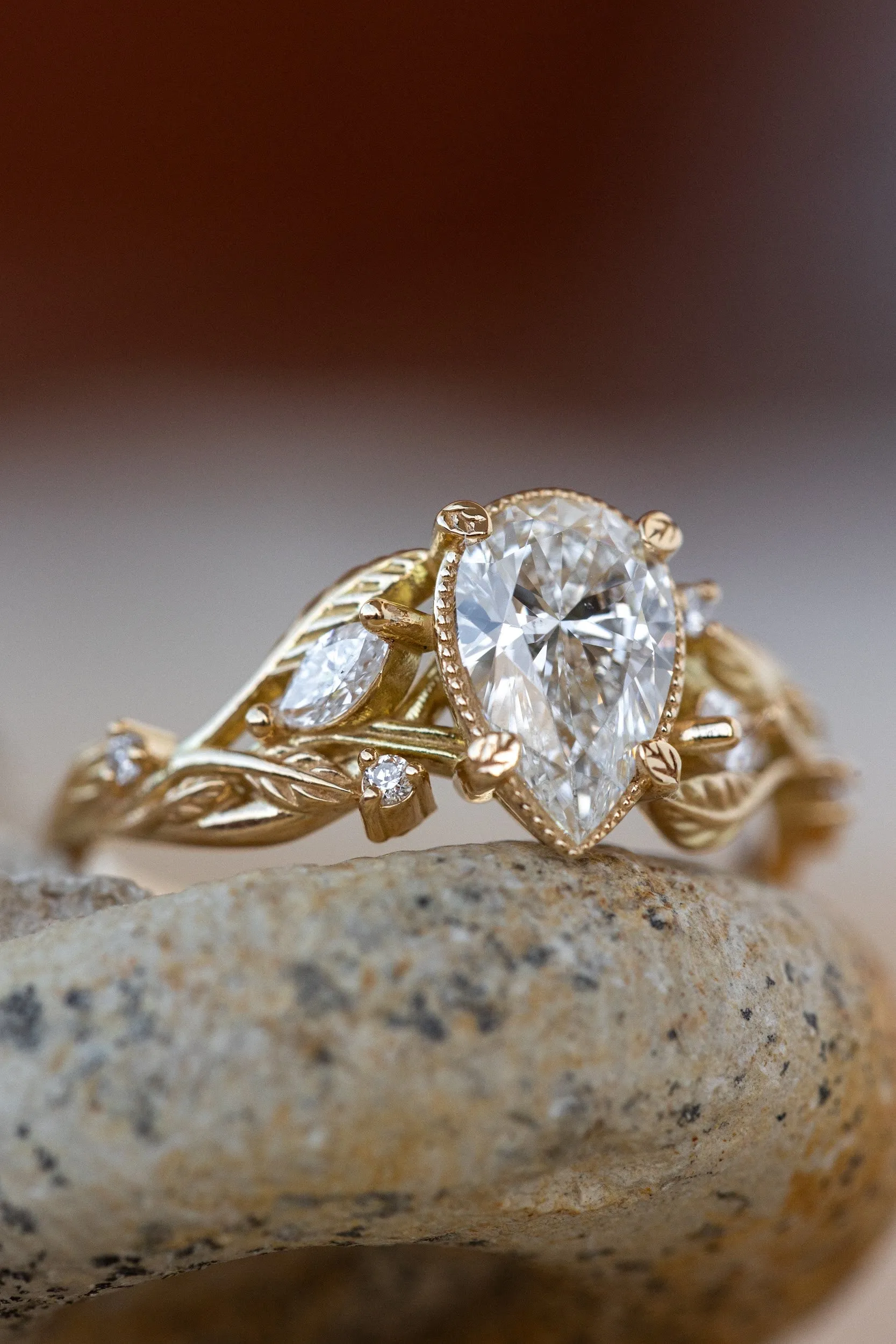 Nature themed bridal ring set with lab grown diamond, ethical diamond engagement ring set / Patricia