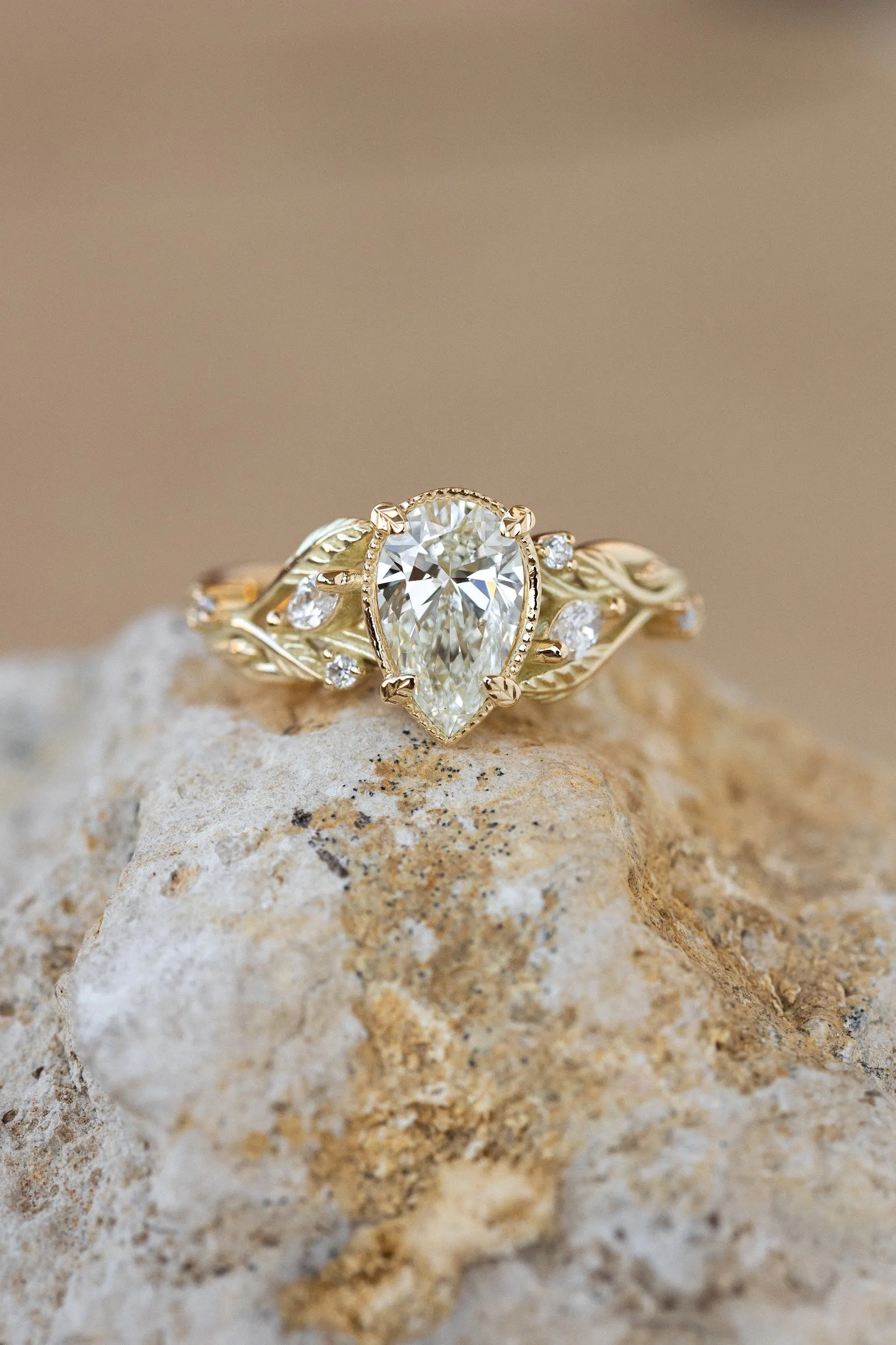 Nature themed bridal ring set with lab grown diamond, ethical diamond engagement ring set / Patricia