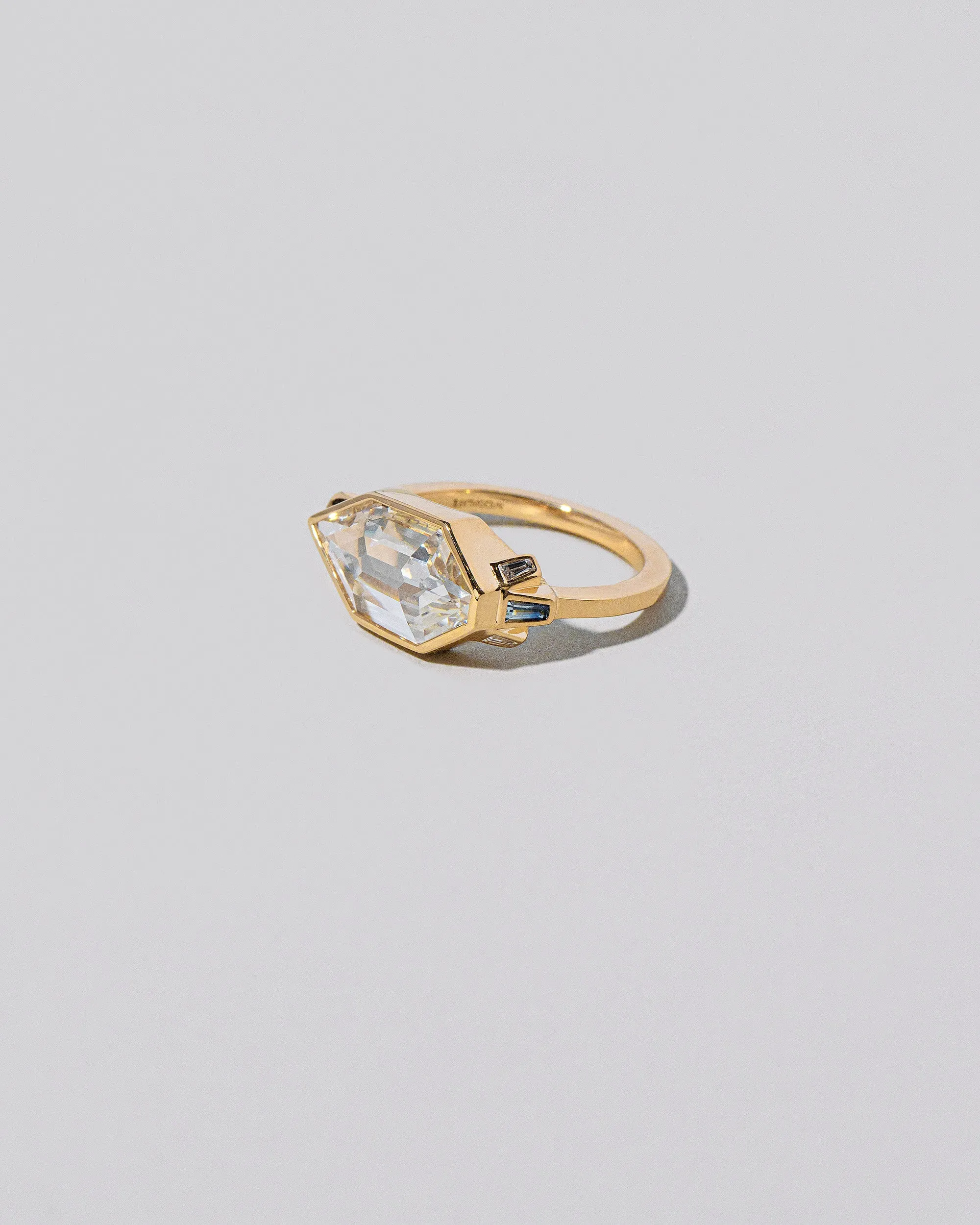 Okama Ring