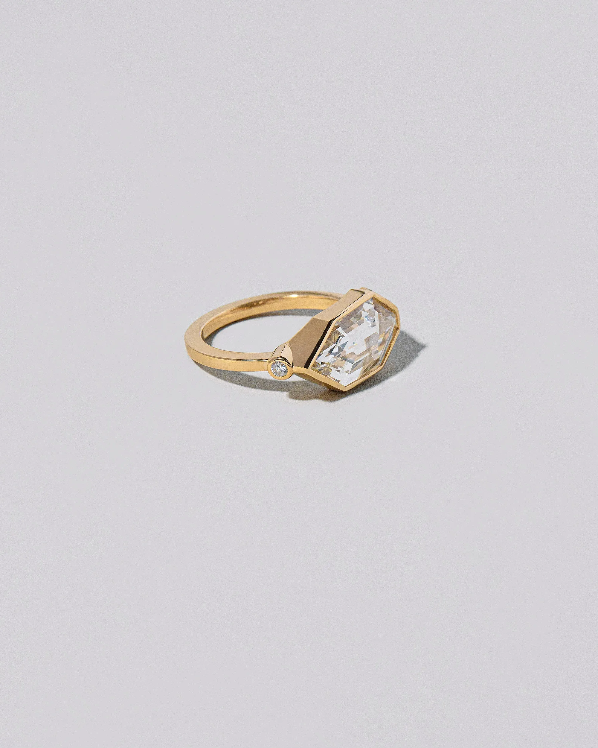 Okama Ring