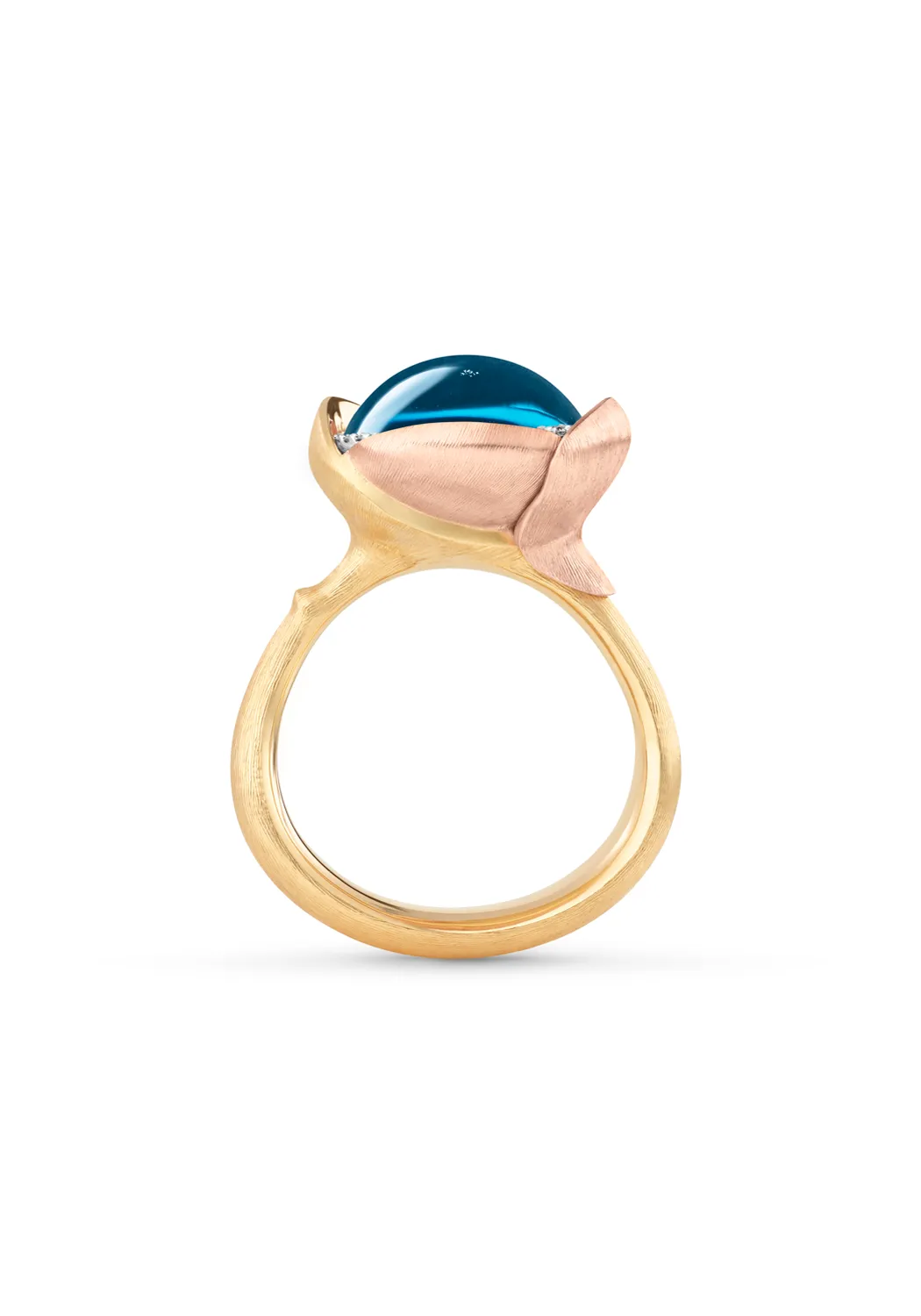 Ole Lynggaard Lotus 3 Diamond & London Blue Topaz Ring