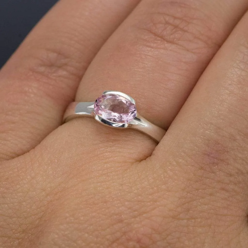 Oval Peach to Pink Morganite Fold Solitaire Engagement Ring