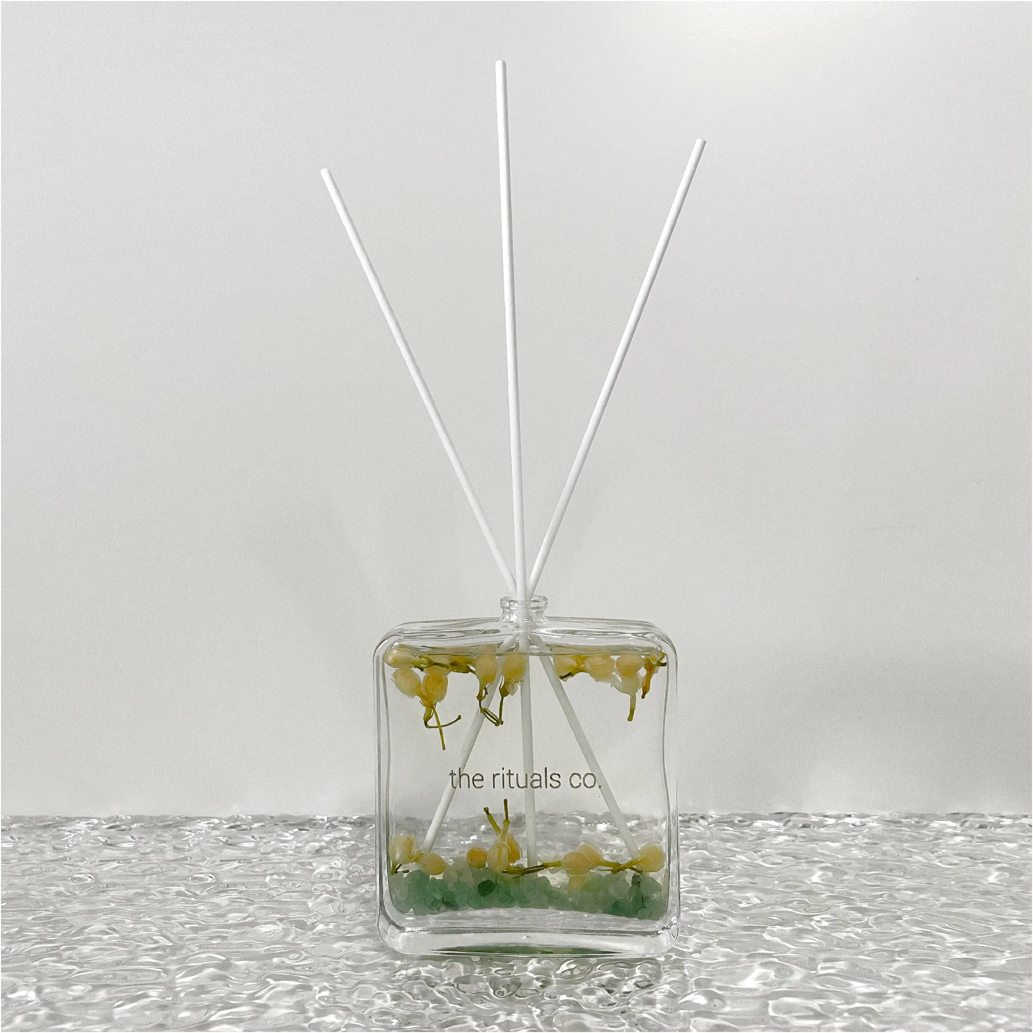 Pear and Freesia Crystal Reed Diffuser