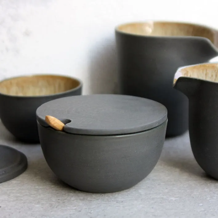 Sugar Bowl w/ lid & spoon, Black w/ crystal glaze